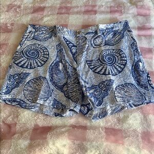 Lilly Pulitzer Men’s sea shell shorts size 40